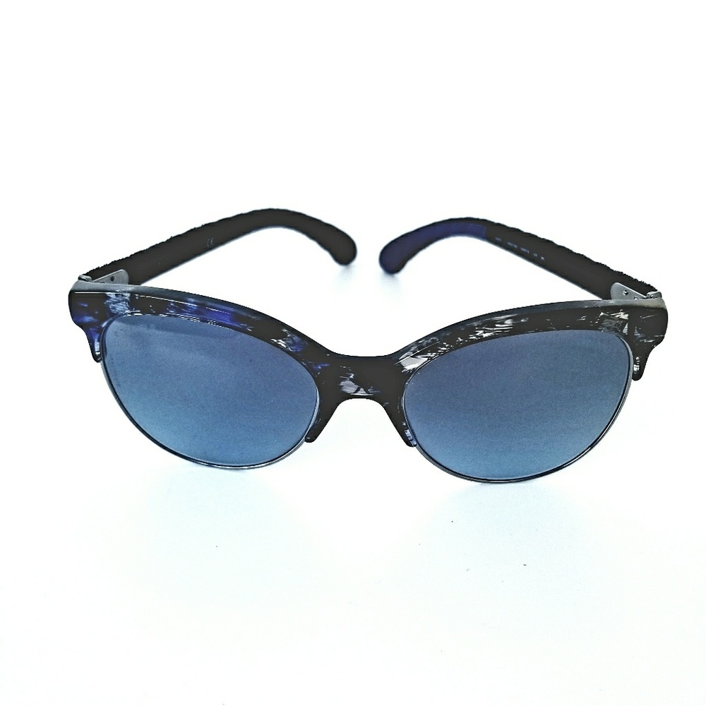 CHANEL Blue Gradient Lens Cat Eye Sunglasses with Marbled Blue-Black Frame